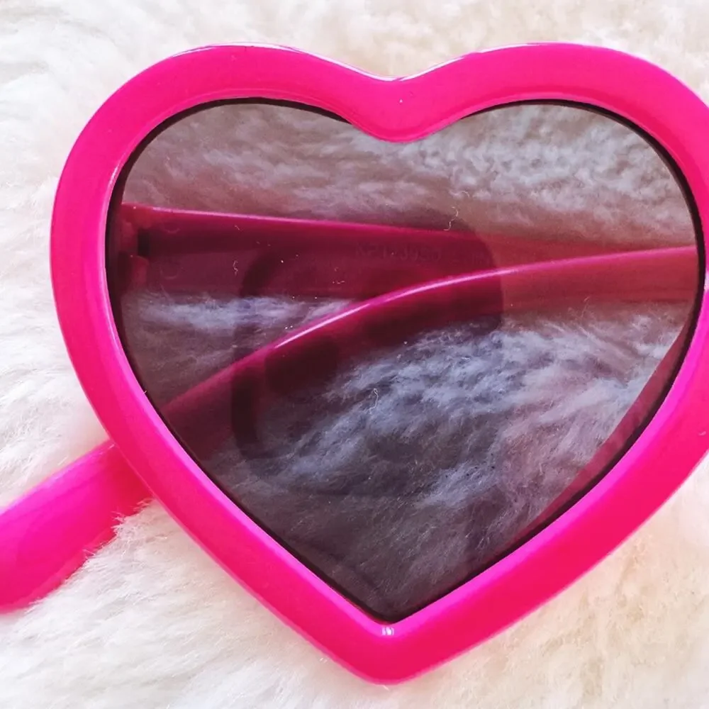 Pixie Pink Girl Heart-shape Sunglasses